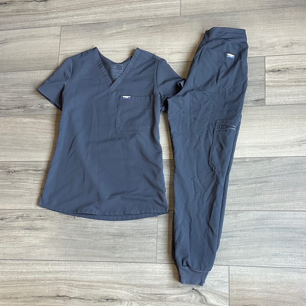 Figs rainbow charcoal scrub set xxs